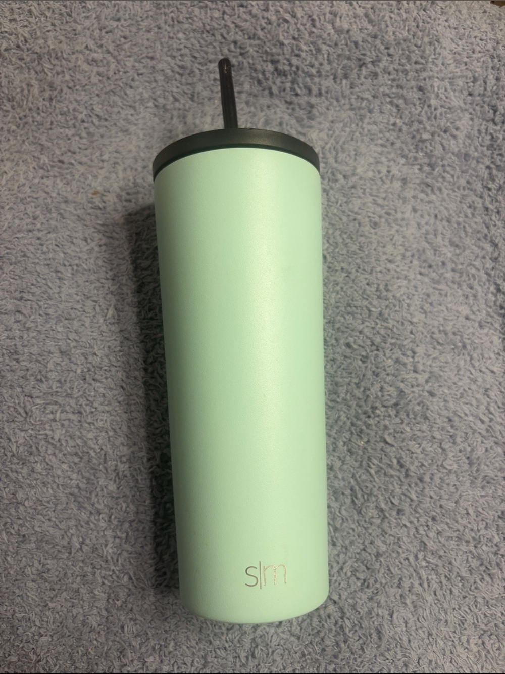 S|M Mint Green Stainless Tumbler with Straw
